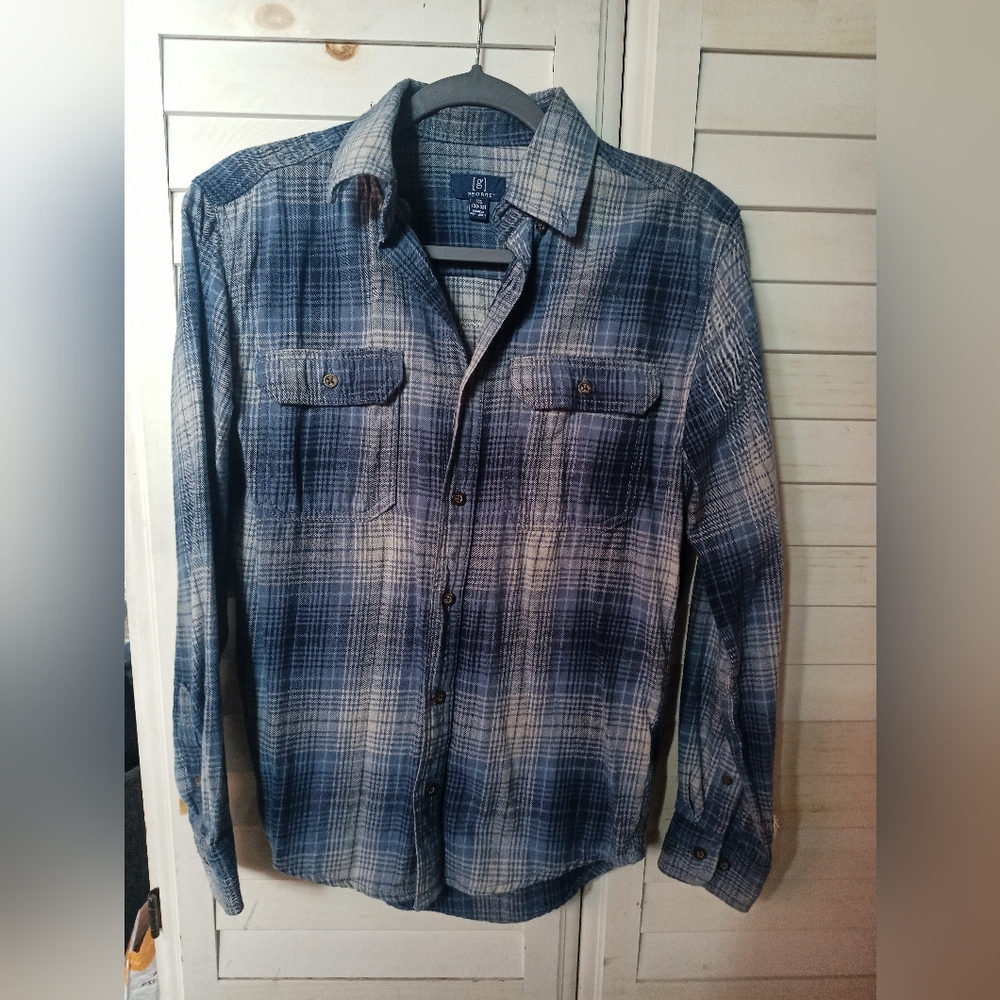 Flannel - Picture 2 of 4